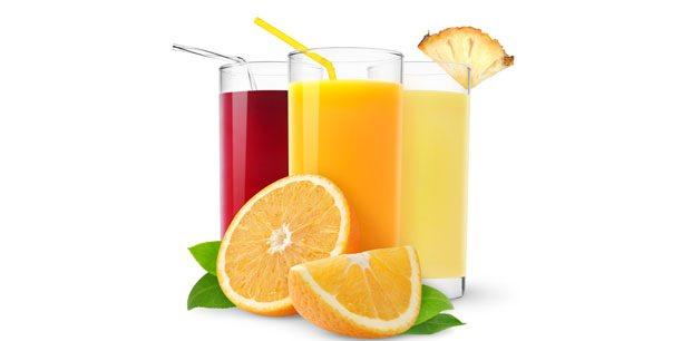 <p><strong>Meyve yerine meyve suyu</strong></p>

<p>Çocuğunuzun bir bardak portakal suyu içmesindense portakal yemesi daha sağlıklıdır. Böylesi sindirim sistemi için daha yararlı olacaktır.</p>
