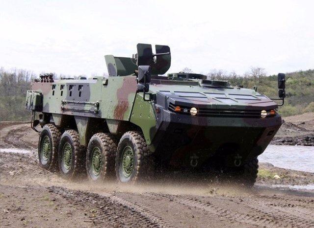 <p><strong>OTOKAR ARMA</strong><br />
Yüksek taktik ve teknik özelliklere sahip yeni nesil çok tekerlekli modüler bir araç olan ARMA; üstün hareket kabiliyeti, yüksek mayın ve balistik koruma ile orta ve yüksek kalibre silah sistemi entegrasyon opsiyonlarına sahip. Arma, en zorlu arazi koşullarında bile hizmet verebilmekte.</p>
<p> </p>
