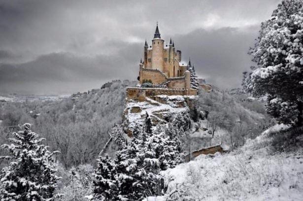 <p>Alcázar of Segovia - İspanya</p>

<p> </p>
