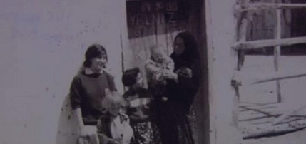 <p>Ünlü profesör Canan Karatay'ın 50 yıl önceki fotoğrafları yayınlandı.</p>