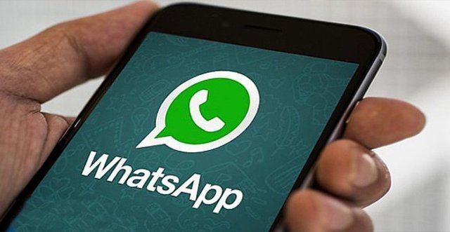 <p>Hikaye özelliğiyle kullanımdan kaldırdığı Durum güncellemesiyle tepki çeken anlık mesajlaşma uygulaması WhatsApp geri adım atacağının sinyalini verdi.</p>
