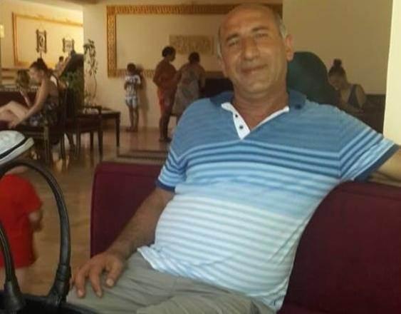 <p><span style="color:#FFFFFF">S<strong>ıddık Peçenek</strong><br />
Otel çalışanı, Turist kafilesi bekliyordu...</span></p>