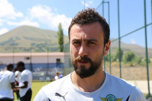 <p>Çağlar Birinci - Trabzon</p>

<p> </p>
