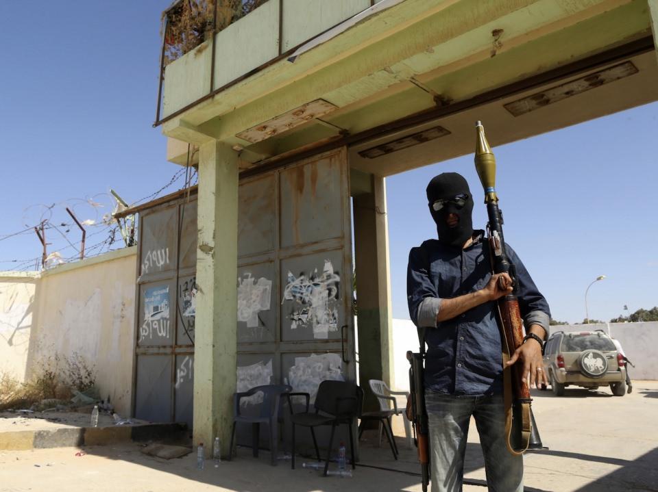 <p>ENSAR EL ŞAM</p>
