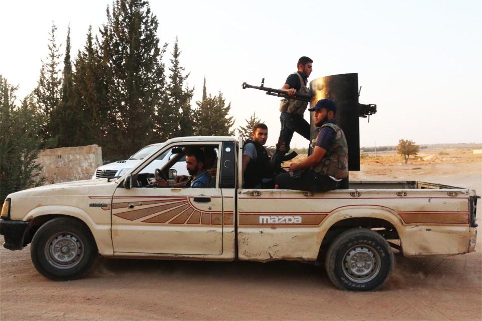 <p>Suriye &Ouml;zg&uuml;rl&uuml;k Cephesi (Kısmen)</p>
