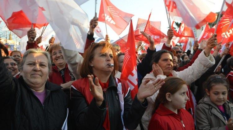 <p>Cumhuriyet Halk Partisi (CHP), anayasa değişikliğine karşı "hayır" kampanyası yapacak.</p>

<p> </p>
