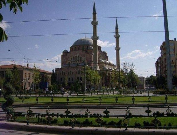 <p>Eskişehir<br />
777</p>

<p> </p>
