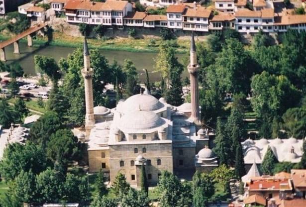 <p>Amasya<br />
691</p>

<p> </p>
