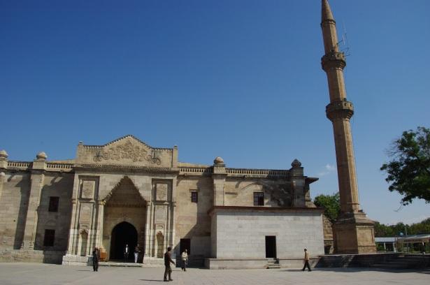 <p>Aksaray<br />
584</p>
