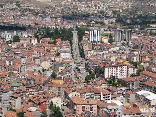 <p><strong>Tokat</strong></p>
<p>Kayıtlı Suriyeli: 854</p>
<p>Şehir Nüfusu: 602,662</p>
<p>İl nüfusu ile karşılaştırma yüzdesi: 0.14</p>