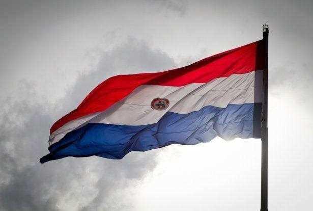 <p>Paraguay</p>

<p>3 Türk yaşıyor.</p>
