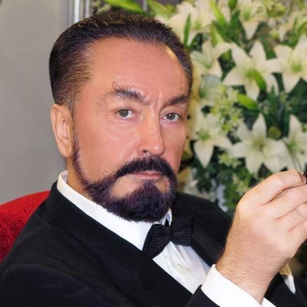 <p>Adnan Oktar - Silivri</p>
