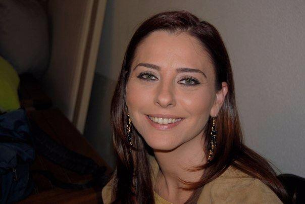 <p>Ece Uslu - Teşvikiye</p>
