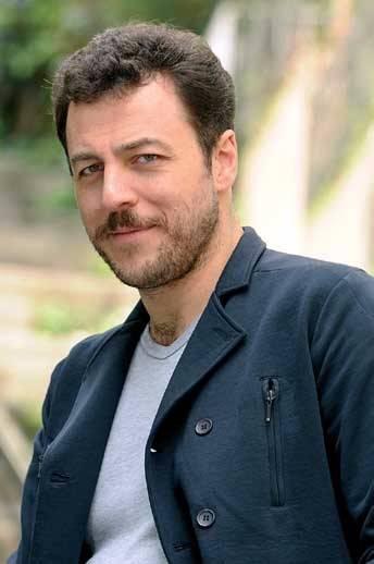 <p>Yetkin Dikinciler - Cihangir</p>
