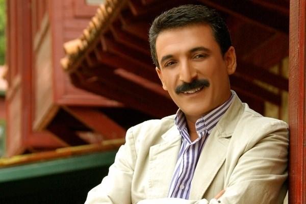 <p>Latif Doğan - Beylikdüzü</p>
