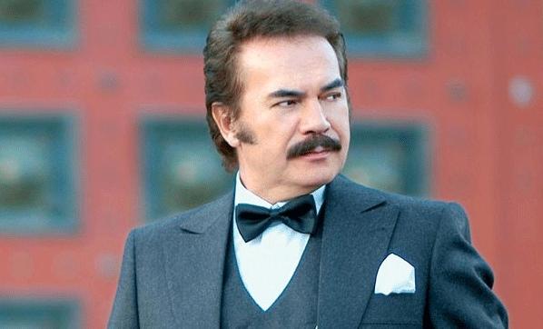 <p>Orhan Gencebay - Rumeli Hisarı</p>
