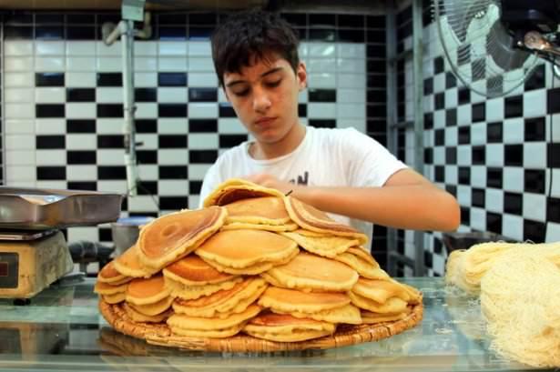 Hatay'ın tatlıları ramazan sofralarını süslüyor