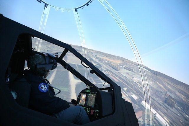 <p>Yerli helikopterimiz ATAK'ın simülatörlerini de teslim etmeye başladık. Bunlardan pilot eğitimi ve teknisyen eğitimi simülatörlerini tamamladık. Tam görev simülatörü için de çalışmalarımız devam ediyor."</p>

<p> </p>
