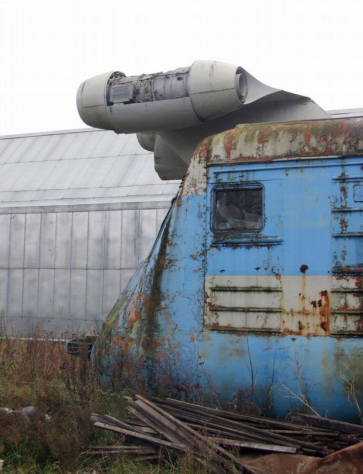 <p>Bu canavar için istenilen hızın yaklaşık olarak 360 km/saat olması kararı verilmişti.</p>
