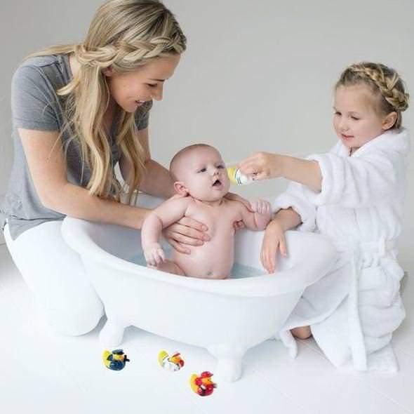 <p>Bebeğin ailesinin bu teklifi kabul edip etmeyeceği ise hen&uuml;z bilinmiyor.</p>

<p>&nbsp;</p>
