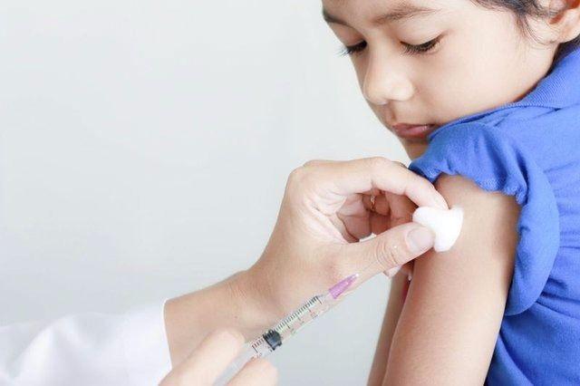 <p>Numunelerin 87’sinde influenza A (H3N2), 12’sinde influenza B, 2’sinde de influenza A virüsü görüldü. 19-25 Aralık’ta 136 numunenin 47’sinde virüs saptandı.</p>
