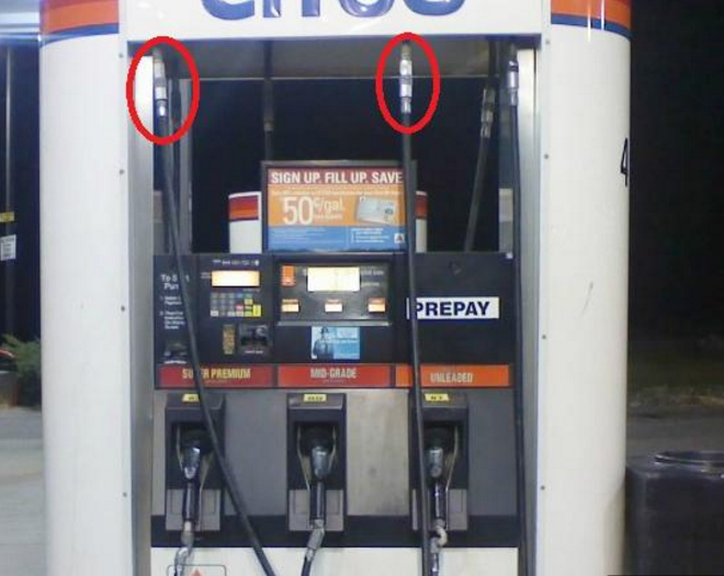 <p>Petrol pompaları, hem giriş hemde çıkışları manyetik olarak dizayn edilmiştir. Sebebi ise..</p>
