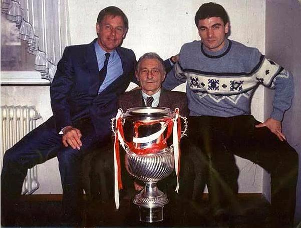 <p>Gordon Milne, Süleyman Seba, Rıza Çalımbay</p>
