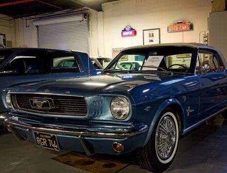 <p>6 - Ford Mustang<br />
<br />
İlk üretildiği yıl: 1964</p>