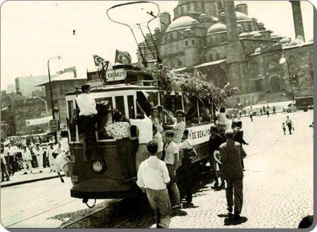 <p>Eminönü, son tramvay seferi, 12 Ağustos 1961</p>
