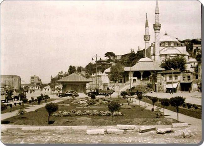 <p>Üsküdar İskele Meydanı</p>
