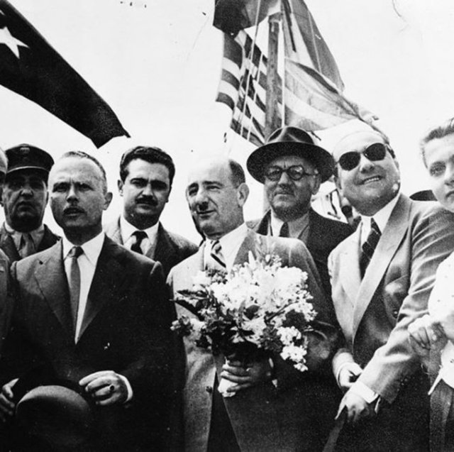 <p>Adnan Menderes’in Yunanistan ziyareti.</p>

<p> </p>
