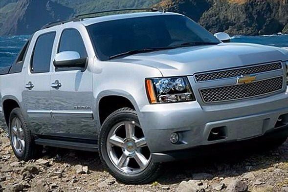 <p><strong>Chevrolet Avalanche</strong><br />
Araçtan çıkmadan camları, alarmı ve diğer güvenlik önlemlerinizi gözden geçirin.</p>
