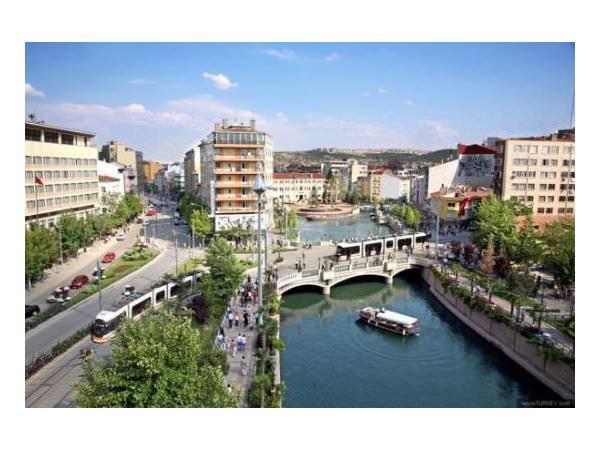 <p>Bursa-Eskişehir 1 saat 5 dakika</p>
<p> </p>