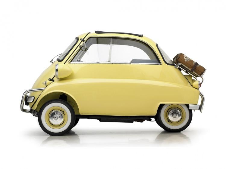 <p>Isetta'nın maksimum hızı ise 85 km/s idi.</p>
