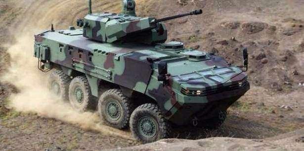 <p><strong>OTOKAR ARMA </strong></p>

<p>Yüksek taktik ve teknik özelliklere sahip yeni nesil çok tekerlekli modüler bir araç olan ARMA; üstün hareket kabiliyeti, yüksek mayın ve balistik koruma ile orta ve yüksek kalibre silah sistemi entegrasyon opsiyonlarına sahip. Arma, en zorlu arazi koşullarında bile hizmet verebilmekte.</p>
