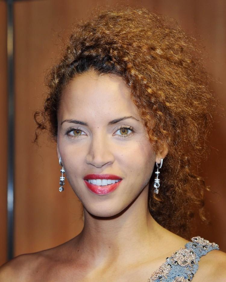 <p><strong>Noémie Lenoir</strong></p>
