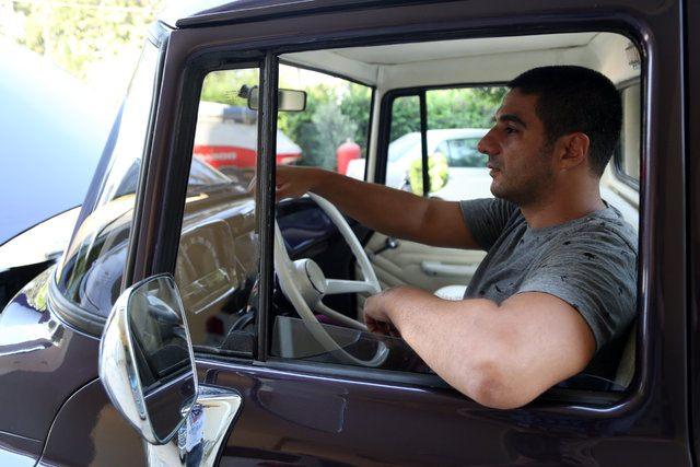 <p>"Aracım 1957 International Harvester A110 Stepside dediğimiz model. Türkiye'de bu araçtan bir tane daha var. Başka da bu kondisyonda yok ancak hurdasını bulabilirsiniz.</p>

<p> </p>
