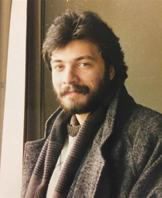 <p>Oktay Kaynarca</p>

<p> </p>
