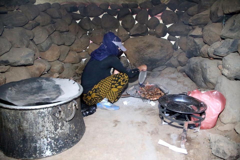 <p>"İftara yarım saat veya bir saat kala herkes iftar heyecanı yaşıyor. Kimisi yemeği kimisi sofrayı hazırlıyor. </p>
<p> </p>