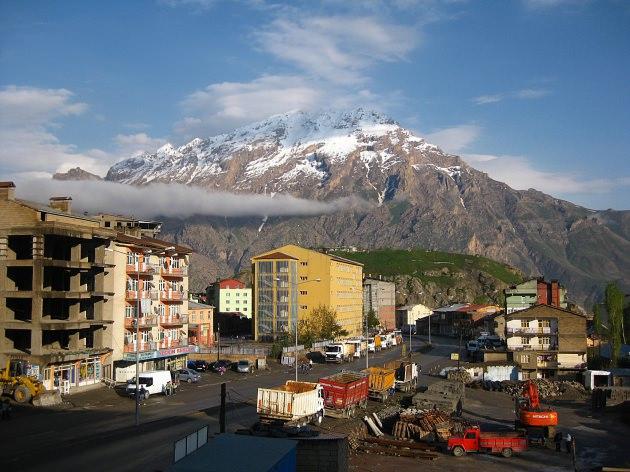 <p><strong>Hakkari</strong> -25,1</p>