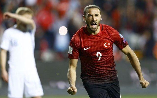 <p>Cenk Tosun: 9 milyon Euro</p>
