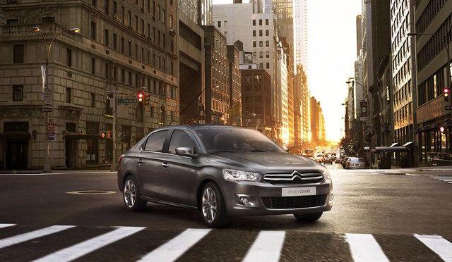 <p>Citroen C-Elysee 1.2 VTİ 72 HP M/T Attraction</p>
<p> </p>