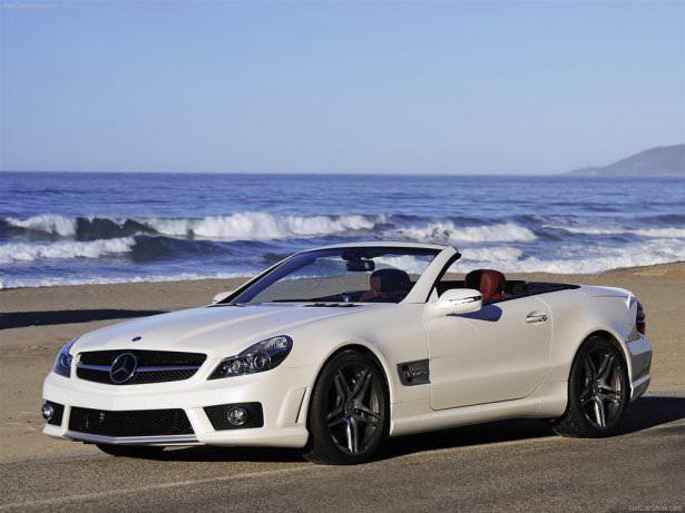 <p>Didier Drogba - Mercedes Benz SL65</p>

<p> </p>
