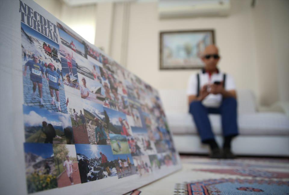 <p>Gençlik yıllarında sporla uğraşan Turhan, bu kapsamda 2002'de "5 Kıtada 5 Maraton 5 Zirve" adlı projesini uygulamaya koydu.</p>
<p> </p>