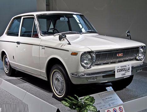 <p>7 - Toyota Corolla<br />
<br />
İlk üretildiği yıl: 1966</p>
