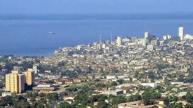 <p>Karasal Alan km²<br />
Sierra Leone<br />
71.620</p>