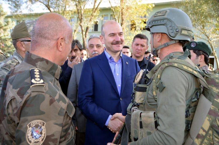 <p>Bunu hep birlikte sağlayacağız ve gerçekleştireceğiz. Ne geçmişimize ne de geleceğimizde bizlerden bahseden nesillerimize mahcup olacağız.</p>
