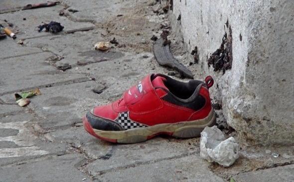 <p>20 Ağustos’ta Gaziantep şehir merkezinde bir ailenin sokakta yaptığı kına gecesine bombalı saldırı düzenlendi.<br />
<br />
Fotoğraf: Orhan Erkılıç</p>