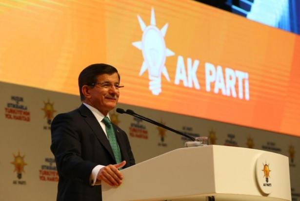 <p>7 Haziran 2015 tarihinde yapılan genel seçimlerde Konya'dan AKP milletvekili seçildi. Seçimlerden sonra Başbakan olarak istifasını Cumhurbaşkanına sundu. Cumhurbaşkanın Hükümet kurmakla görevlendirdiği Ahmet Davutoğlu, CHP ve MHP ile koalisyon kuramaması neticesinde görevi iade etti.</p>
