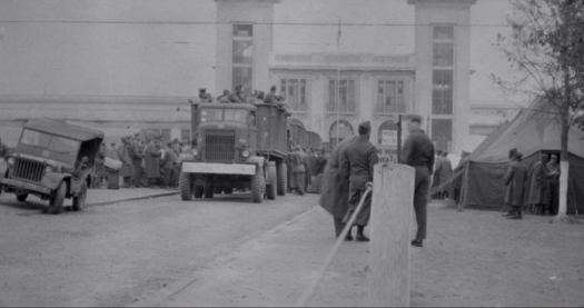 <p>İkinci Dünya Savaşı sırasında Amerikalı bir asker tarafından kaydedilen filmler Rescued Film projesi kapsamında kurtardıldı</p>
